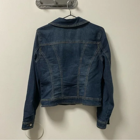 Blingy Baccini Rhinestone Slight Stretch Button Down Blue Jean Jacket! - Picture 6 of 10